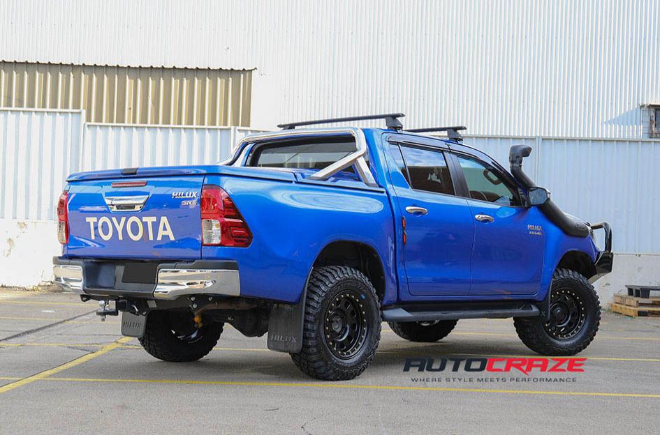 TOYOTA HILUX N80 4WD D LOCKER BLACK